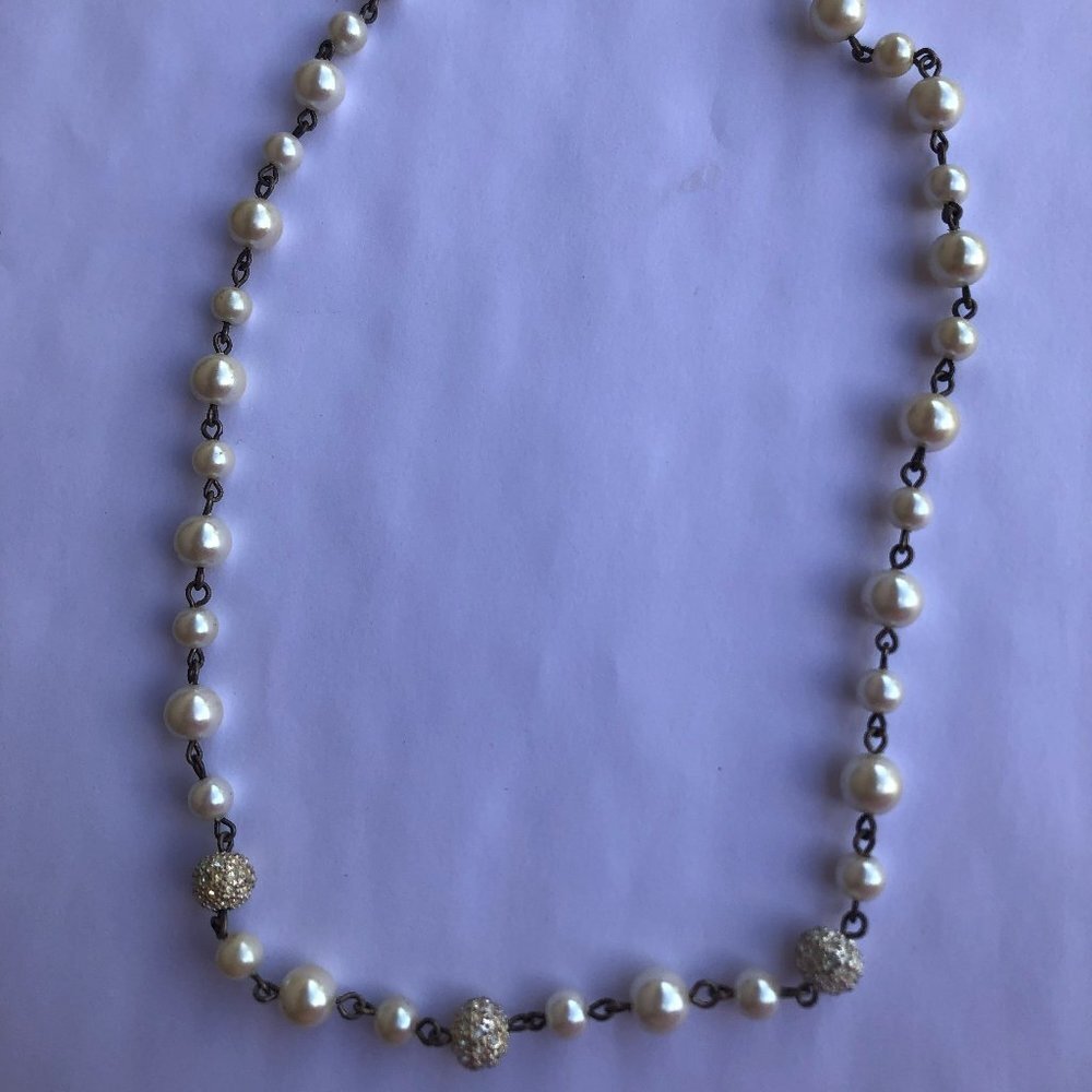 Carolee faux pearl necklace silver tone